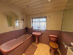 Photo 18- click for photo gallery